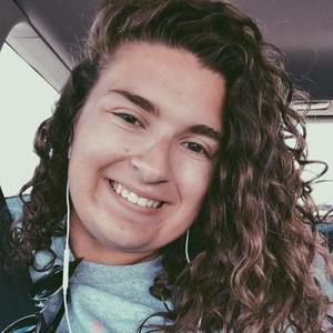 Meet your Posher, Zoe